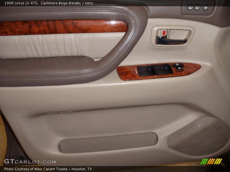 Door Panel of 1998 LX 470