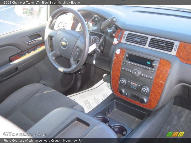 Dashboard of 2008 Tahoe LT