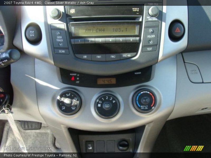 Controls of 2007 RAV4 4WD