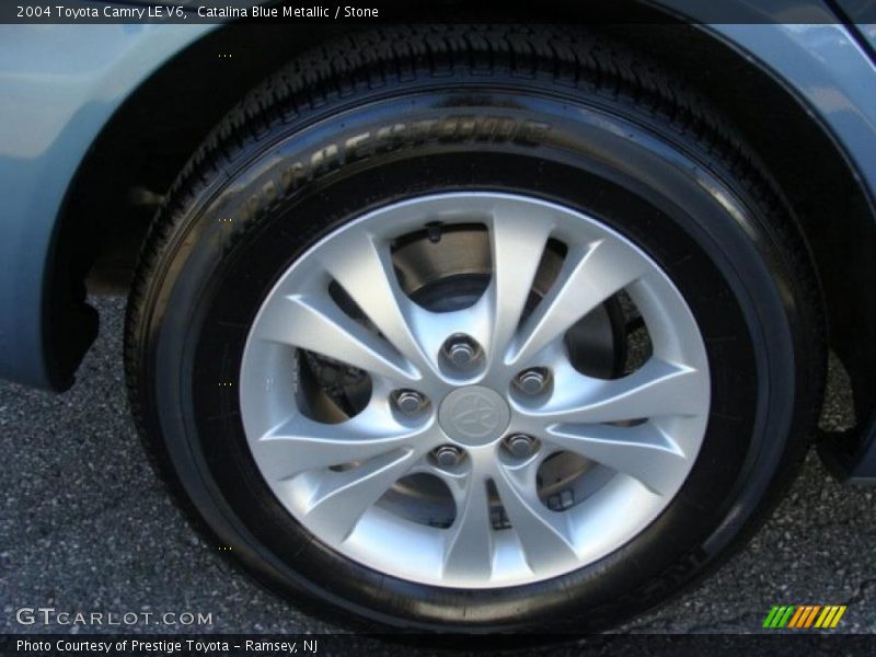  2004 Camry LE V6 Wheel