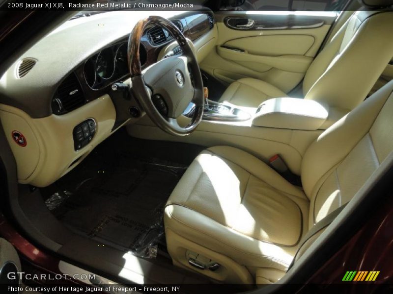  2008 XJ XJ8 Champagne/Mocha Interior