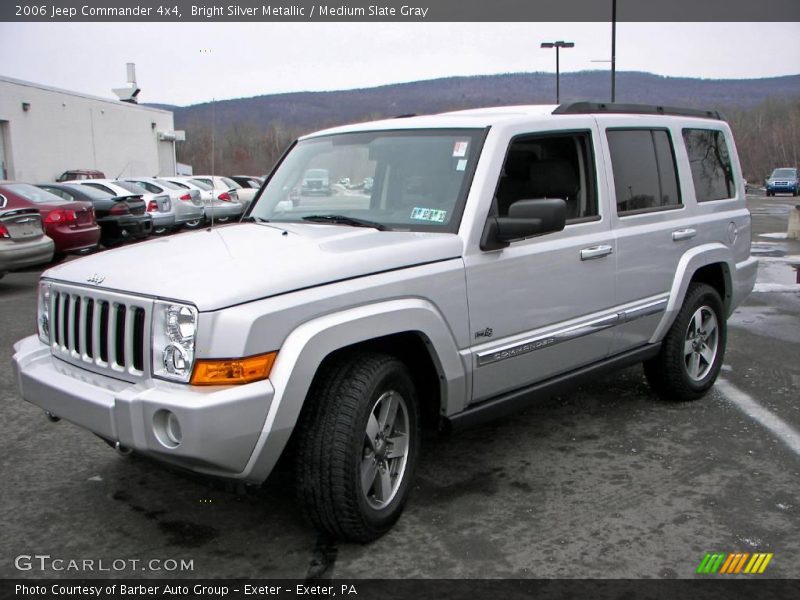 Bright Silver Metallic / Medium Slate Gray 2006 Jeep Commander 4x4
