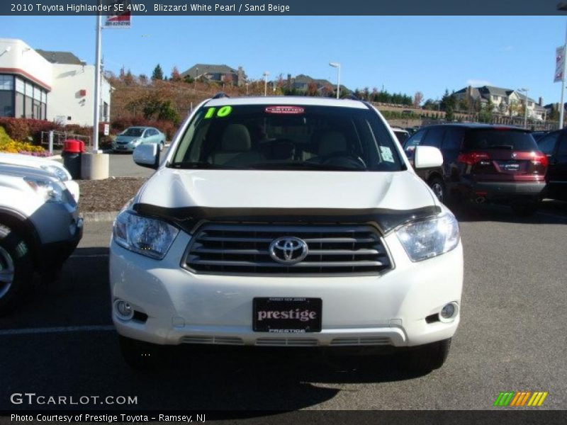 Blizzard White Pearl / Sand Beige 2010 Toyota Highlander SE 4WD