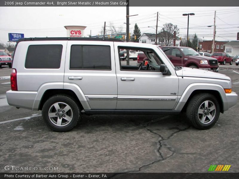 Bright Silver Metallic / Medium Slate Gray 2006 Jeep Commander 4x4