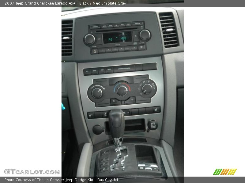 Black / Medium Slate Gray 2007 Jeep Grand Cherokee Laredo 4x4