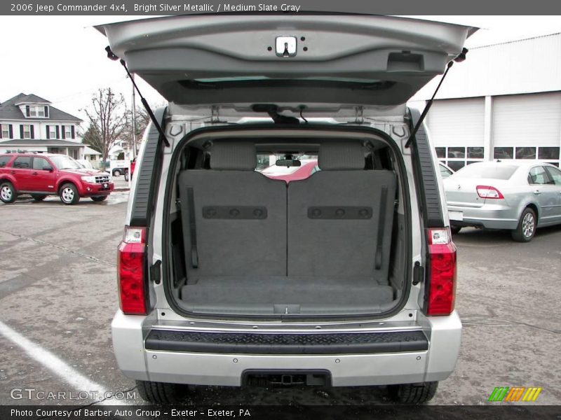 Bright Silver Metallic / Medium Slate Gray 2006 Jeep Commander 4x4