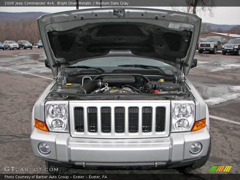 Bright Silver Metallic / Medium Slate Gray 2006 Jeep Commander 4x4