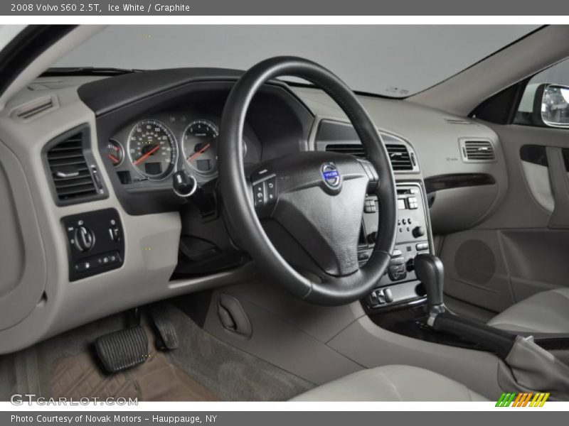 Ice White / Graphite 2008 Volvo S60 2.5T