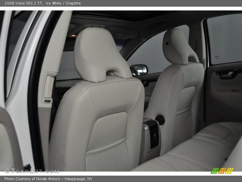 Ice White / Graphite 2008 Volvo S60 2.5T