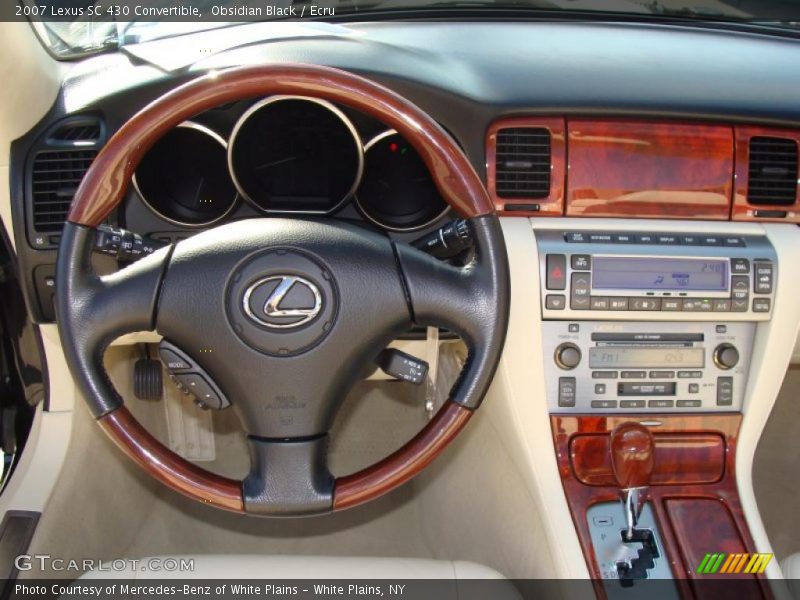 Dashboard of 2007 SC 430 Convertible