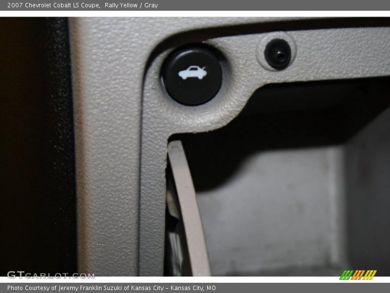 Rally Yellow / Gray 2007 Chevrolet Cobalt LS Coupe