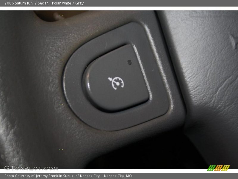 Polar White / Gray 2006 Saturn ION 2 Sedan
