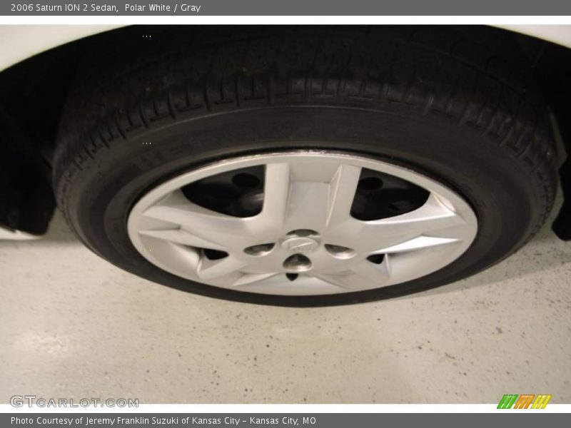 Polar White / Gray 2006 Saturn ION 2 Sedan