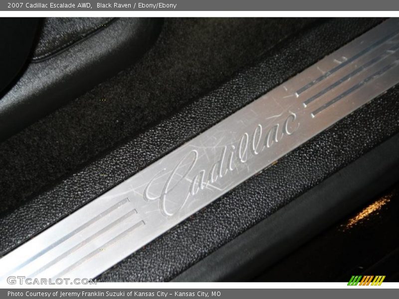 Black Raven / Ebony/Ebony 2007 Cadillac Escalade AWD
