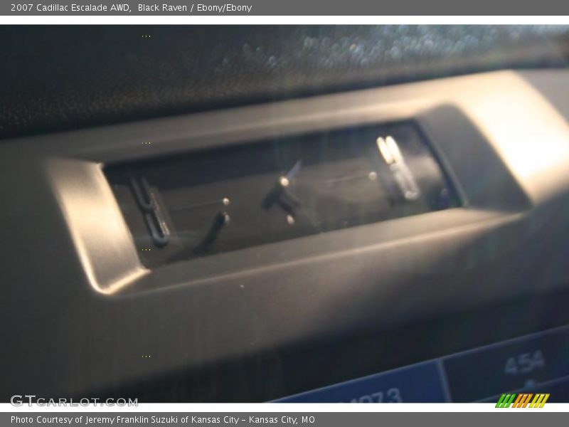 Black Raven / Ebony/Ebony 2007 Cadillac Escalade AWD