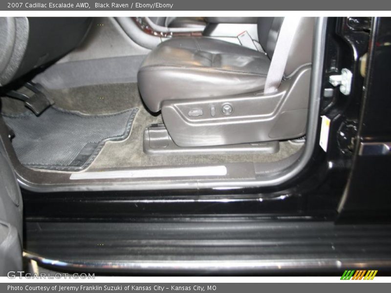 Black Raven / Ebony/Ebony 2007 Cadillac Escalade AWD