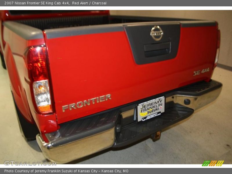 Red Alert / Charcoal 2007 Nissan Frontier SE King Cab 4x4