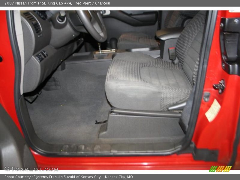 Red Alert / Charcoal 2007 Nissan Frontier SE King Cab 4x4