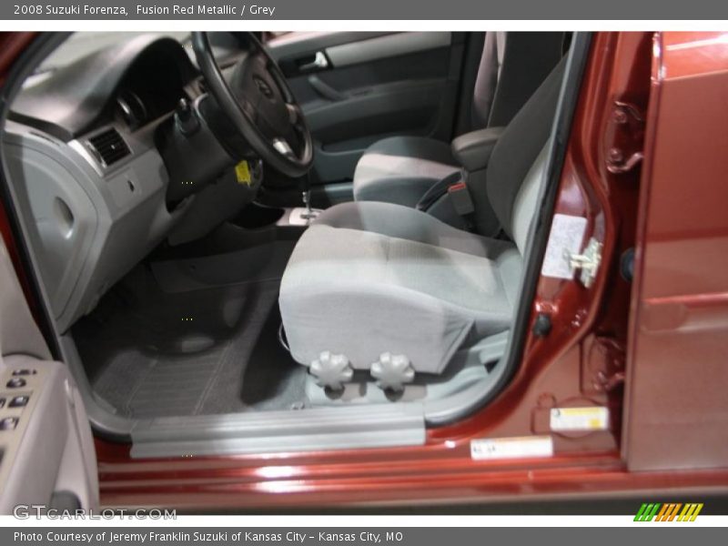 Fusion Red Metallic / Grey 2008 Suzuki Forenza