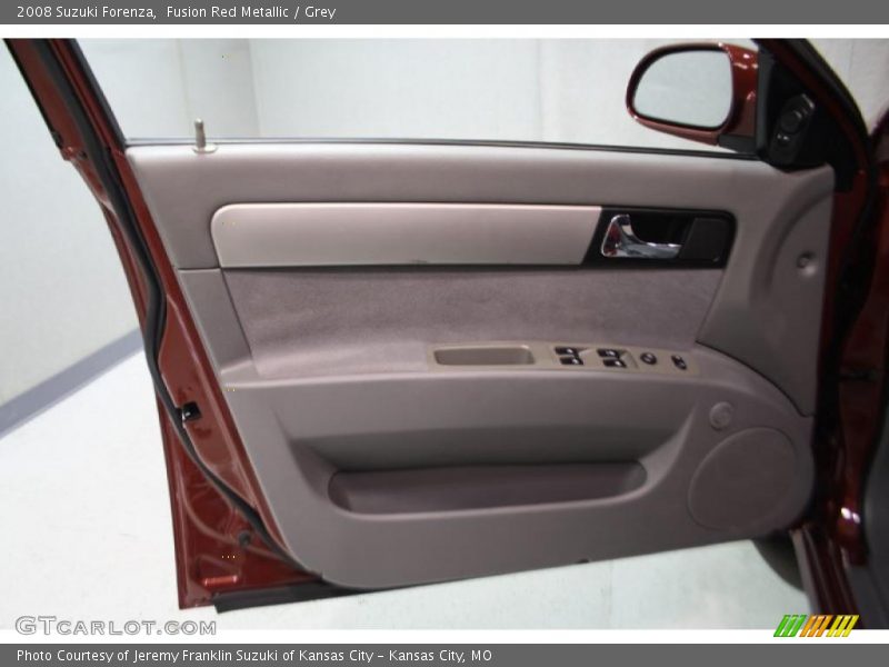 Fusion Red Metallic / Grey 2008 Suzuki Forenza