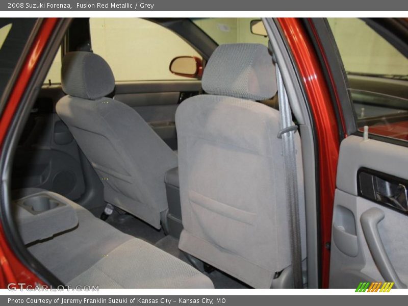 Fusion Red Metallic / Grey 2008 Suzuki Forenza