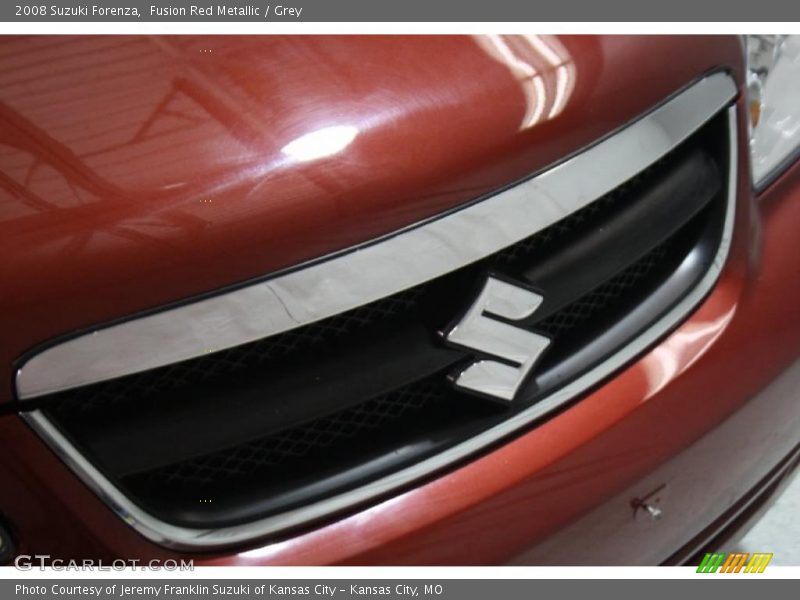 Fusion Red Metallic / Grey 2008 Suzuki Forenza
