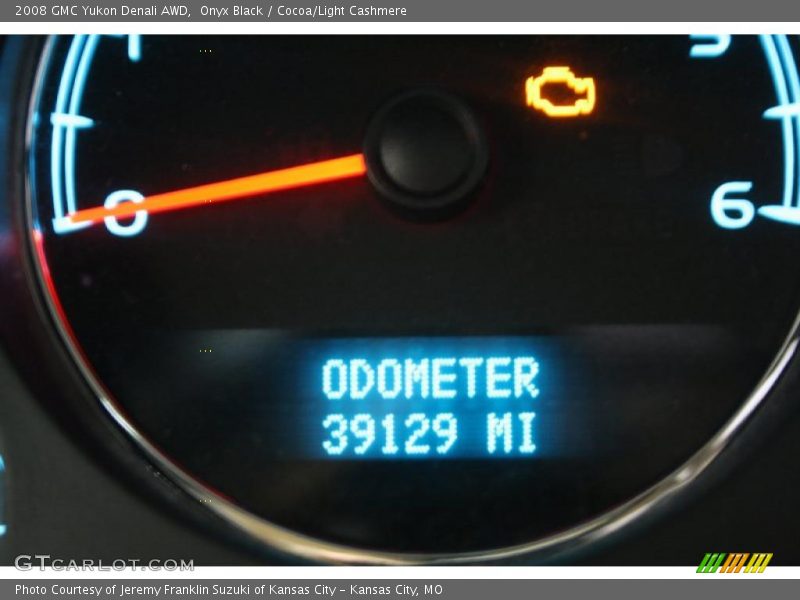 Onyx Black / Cocoa/Light Cashmere 2008 GMC Yukon Denali AWD