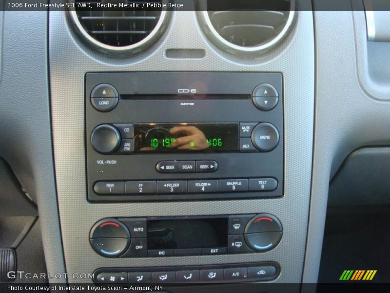 Controls of 2006 Freestyle SEL AWD