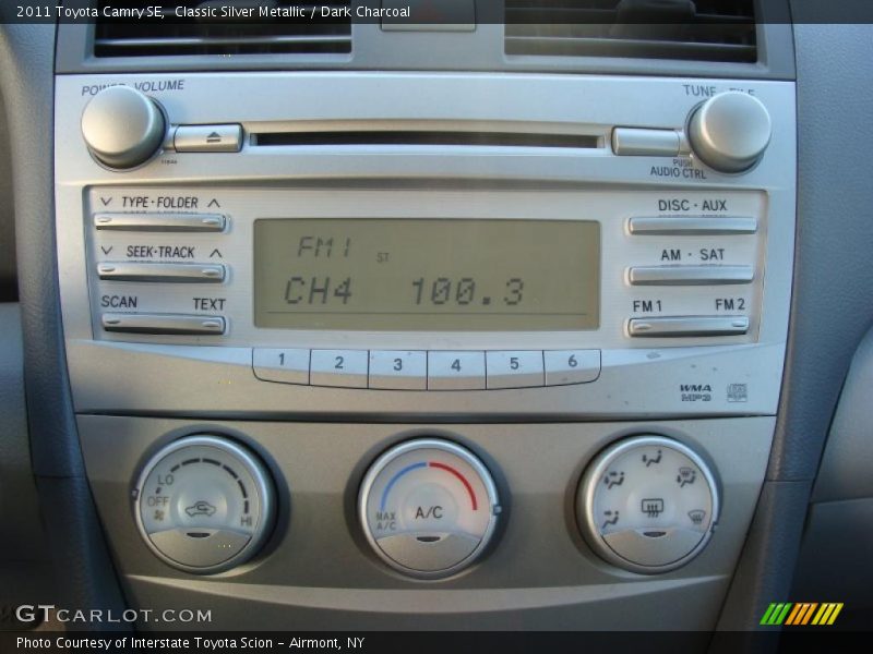 Classic Silver Metallic / Dark Charcoal 2011 Toyota Camry SE