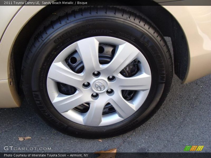Sandy Beach Metallic / Bisque 2011 Toyota Camry LE