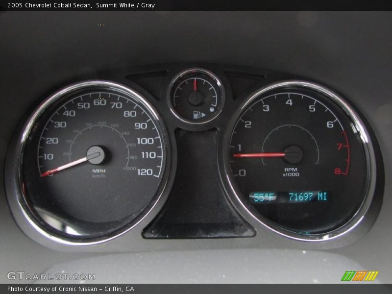 Summit White / Gray 2005 Chevrolet Cobalt Sedan