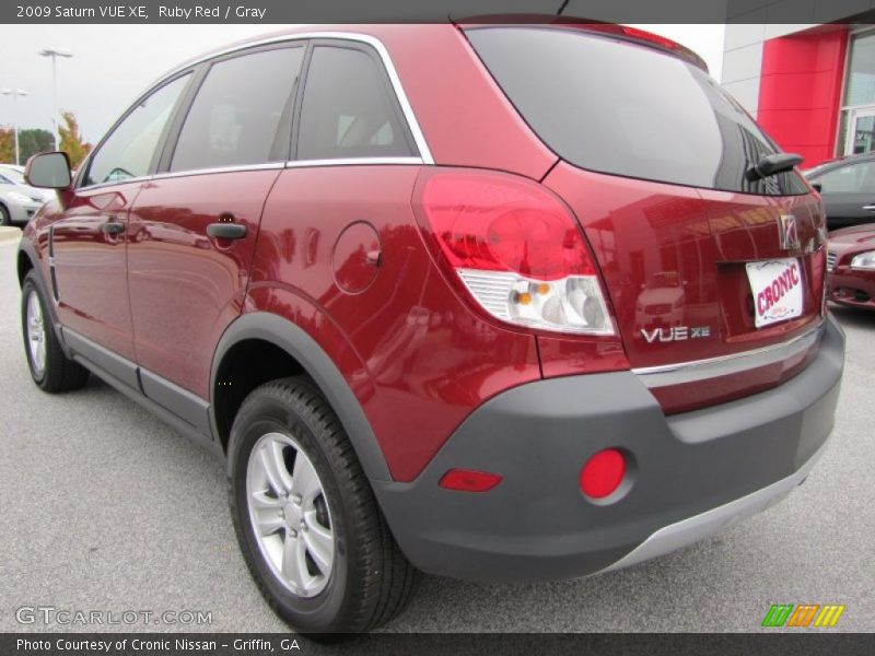 Ruby Red / Gray 2009 Saturn VUE XE