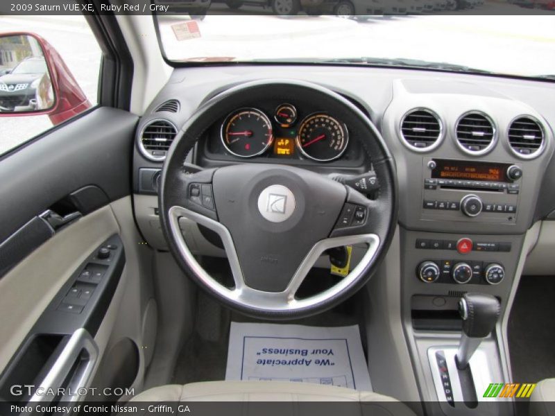 Ruby Red / Gray 2009 Saturn VUE XE
