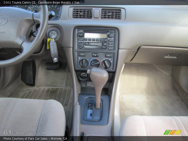 Cashmere Beige Metallic / Oak 2001 Toyota Camry CE