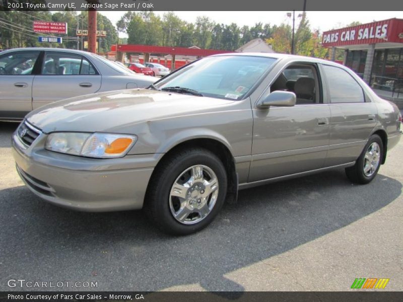 Antique Sage Pearl / Oak 2001 Toyota Camry LE
