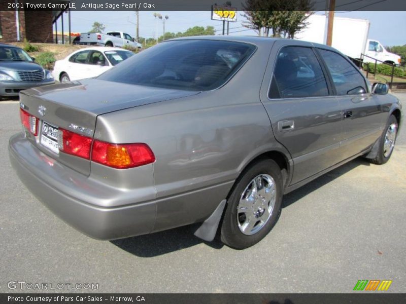 Antique Sage Pearl / Oak 2001 Toyota Camry LE