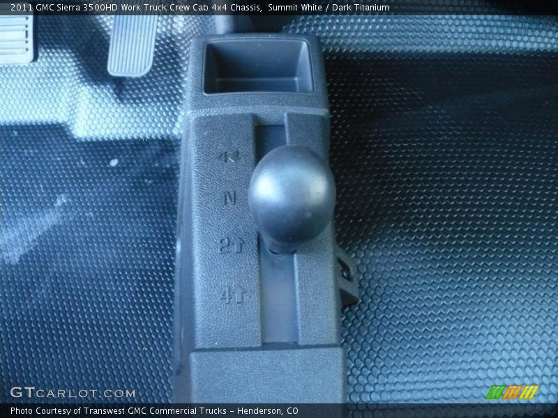 Controls of 2011 Sierra 3500HD Work Truck Crew Cab 4x4 Chassis