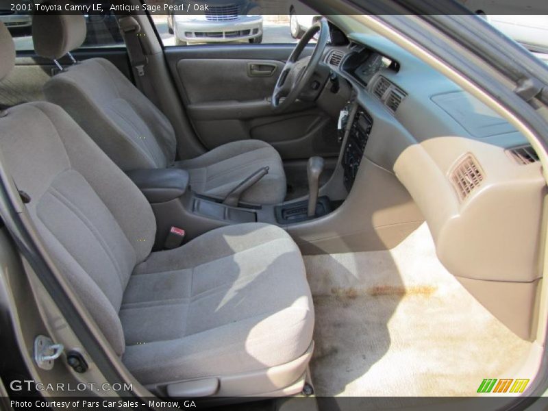 Antique Sage Pearl / Oak 2001 Toyota Camry LE