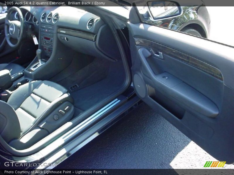 Brilliant Black / Ebony 2005 Audi S4 4.2 quattro Cabriolet