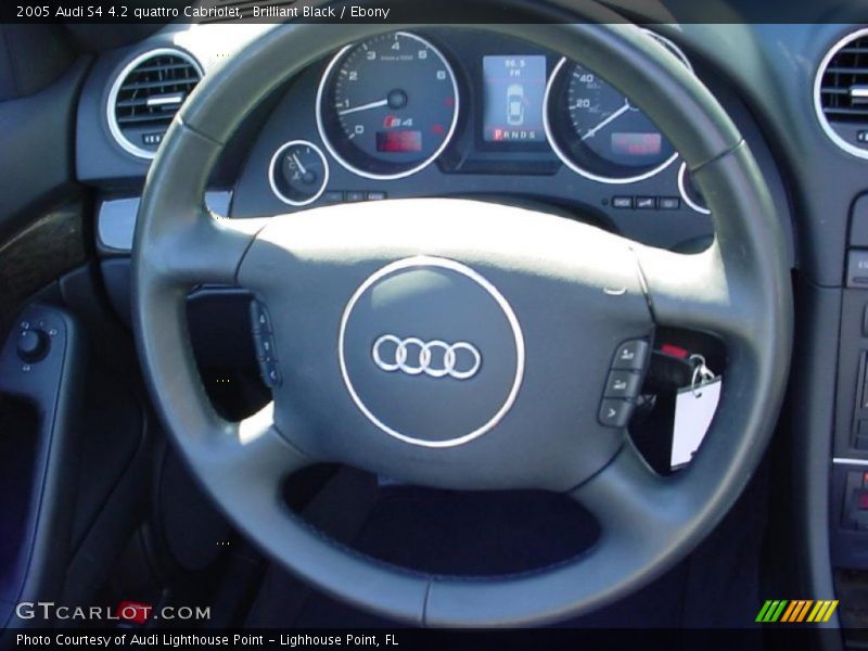  2005 S4 4.2 quattro Cabriolet Steering Wheel