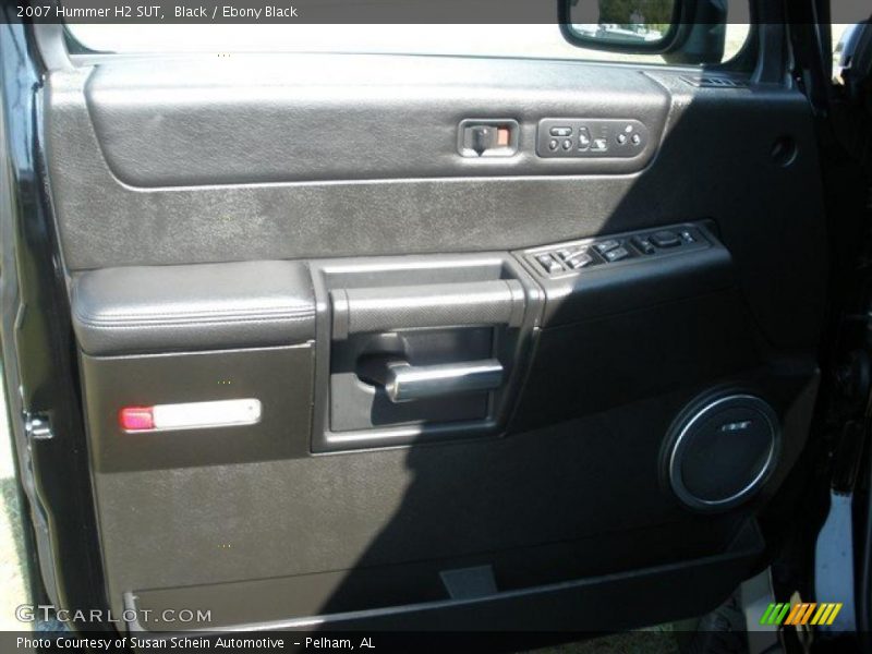 Door Panel of 2007 H2 SUT