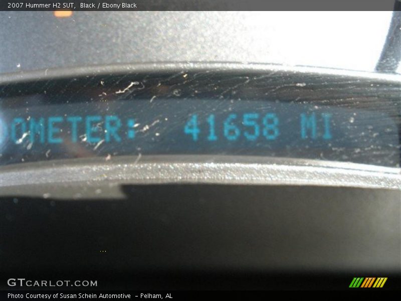 Black / Ebony Black 2007 Hummer H2 SUT