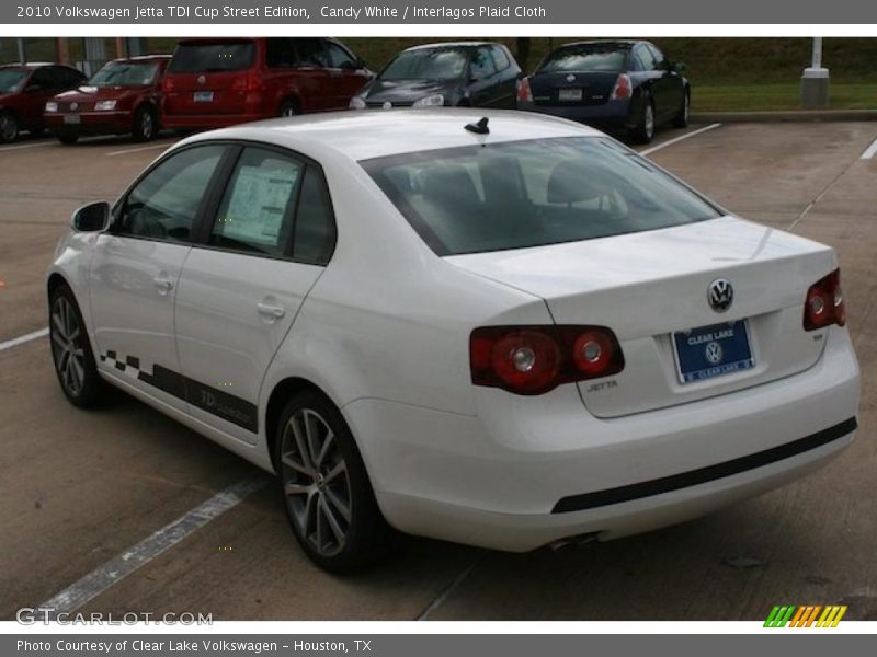 Candy White / Interlagos Plaid Cloth 2010 Volkswagen Jetta TDI Cup Street Edition
