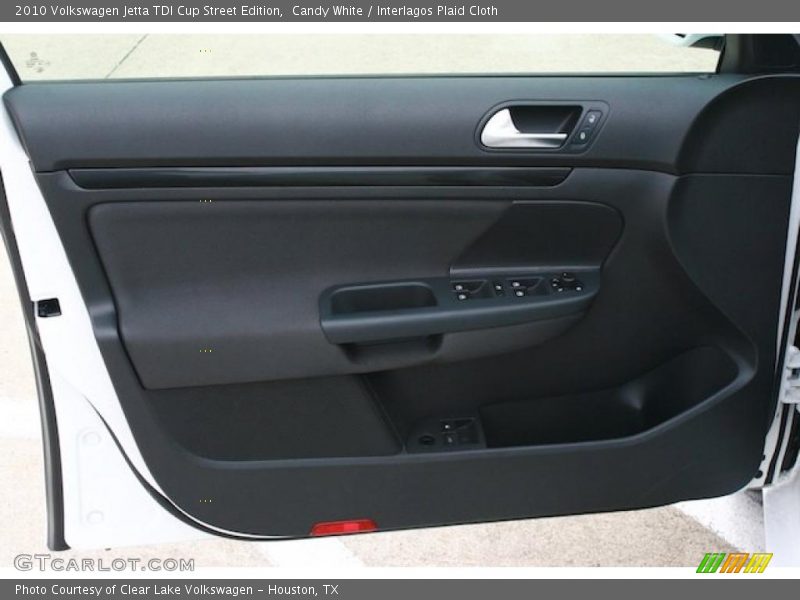 Door Panel of 2010 Jetta TDI Cup Street Edition