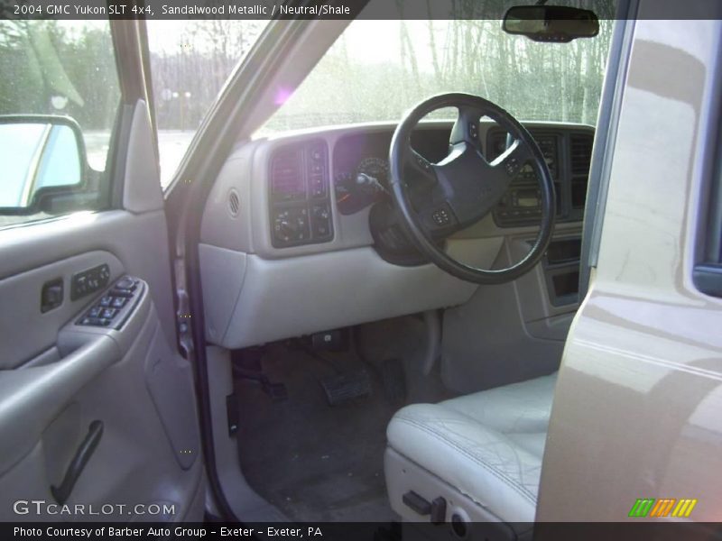 Sandalwood Metallic / Neutral/Shale 2004 GMC Yukon SLT 4x4
