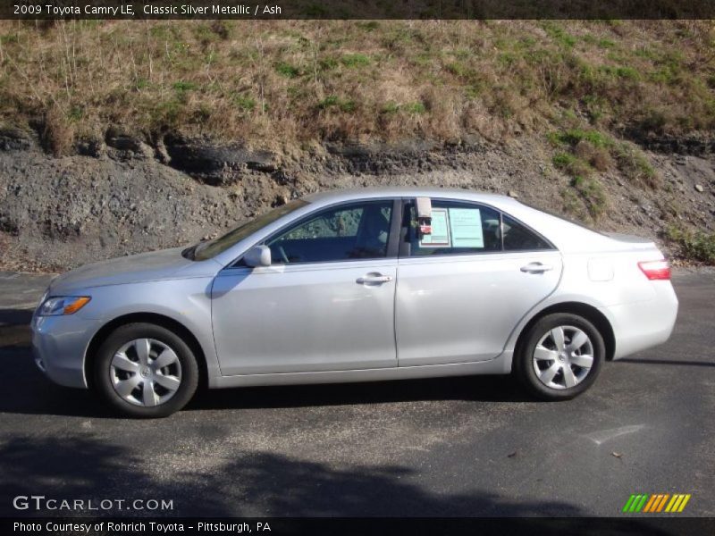 Classic Silver Metallic / Ash 2009 Toyota Camry LE