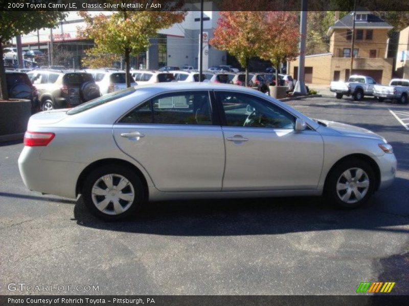 Classic Silver Metallic / Ash 2009 Toyota Camry LE