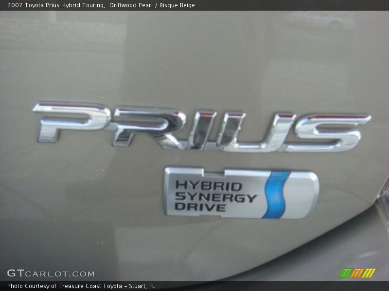  2007 Prius Hybrid Touring Logo