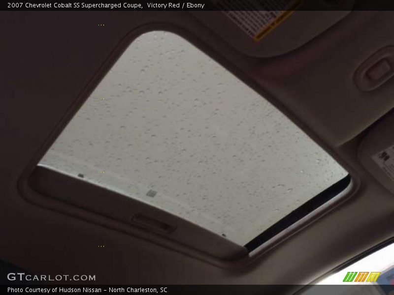 Sunroof of 2007 Cobalt SS Supercharged Coupe