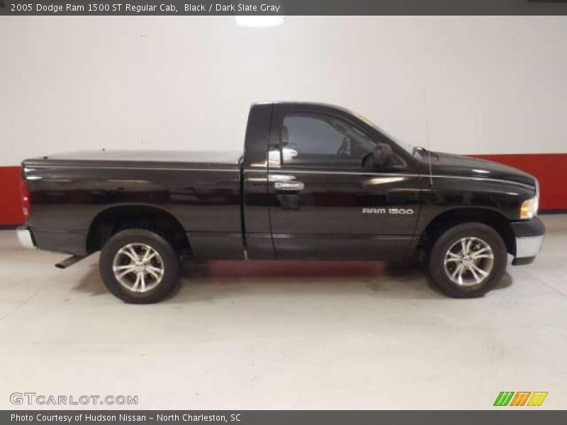 Black / Dark Slate Gray 2005 Dodge Ram 1500 ST Regular Cab